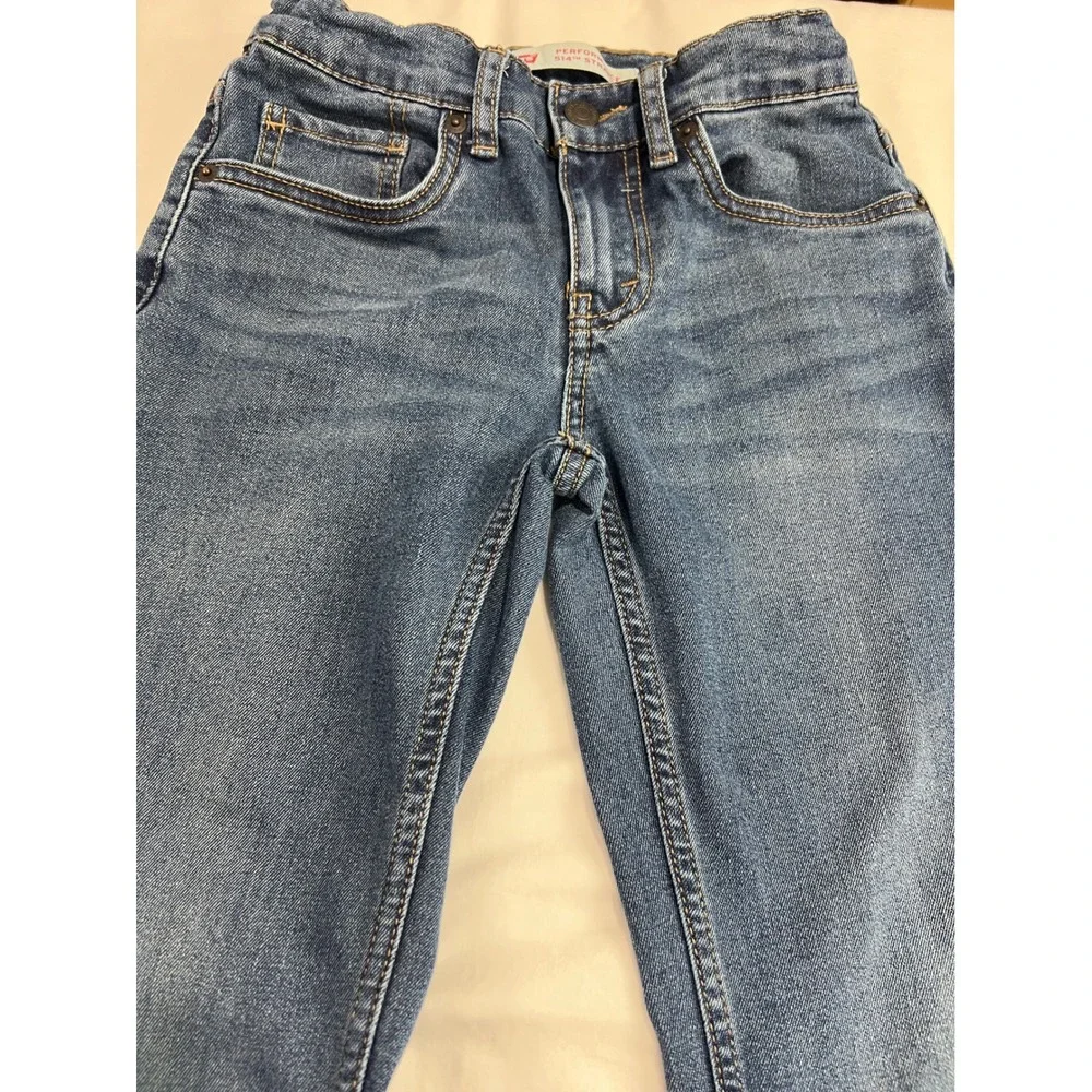 Levis 514 Boys‎ Straight Leg Performance Jeans Medium Wash Blue Size 8 Reg D22